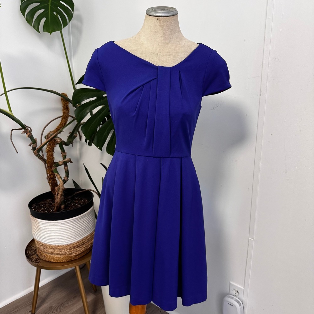Betsey Johnson Fit and Flare‎ Dress Womens 2 Royal Blue Pleated Cap Sleeve Party